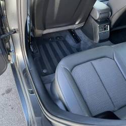 Nettoyage des tapis et moquettes sur cette Audi sur la commune de Saint Mathurin